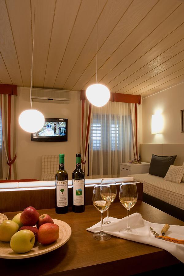 Venica & Venica Wine Resort Dolegna del Collio Bagian luar foto